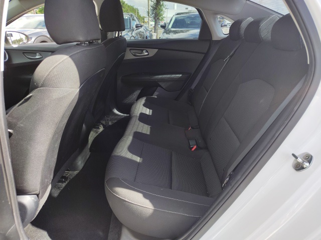 2019 Kia Forte FE LXS photo 2