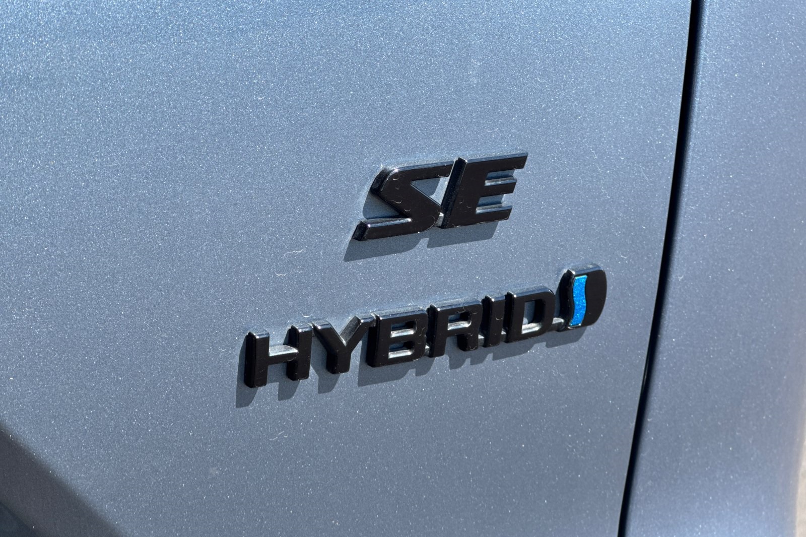 2024 Toyota Corolla Cross Hybrid SE photo 33