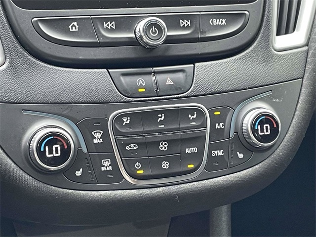 2022 Chevrolet Malibu 1LT photo 13