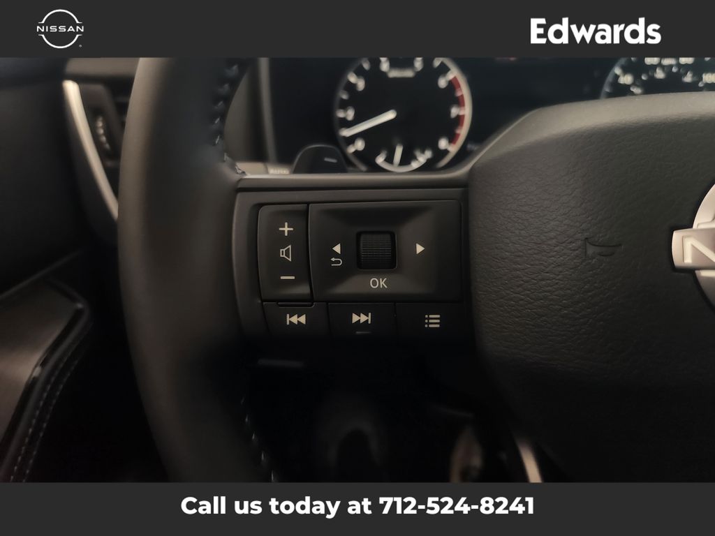2026 Nissan Rogue SV photo 25