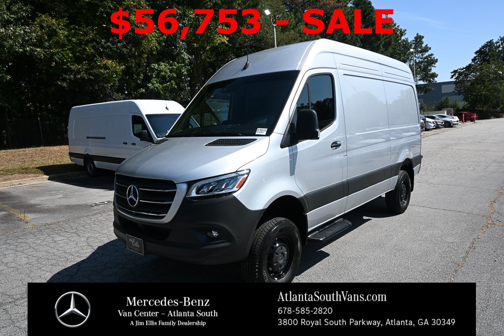 2024 Mercedes-Benz Sprinter Cargo Van Base's photo