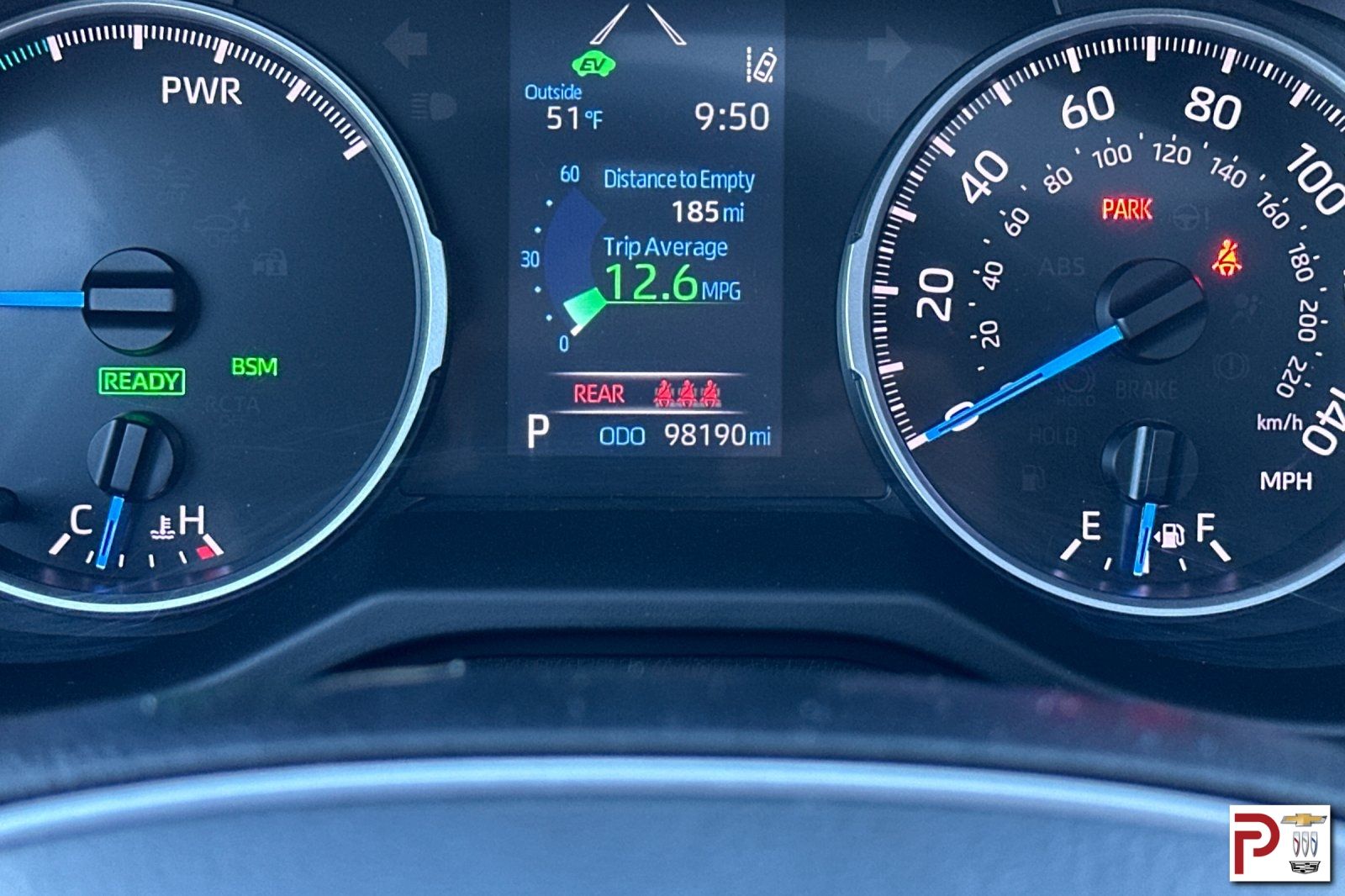 2020 Toyota RAV4 Hybrid XLE photo 29