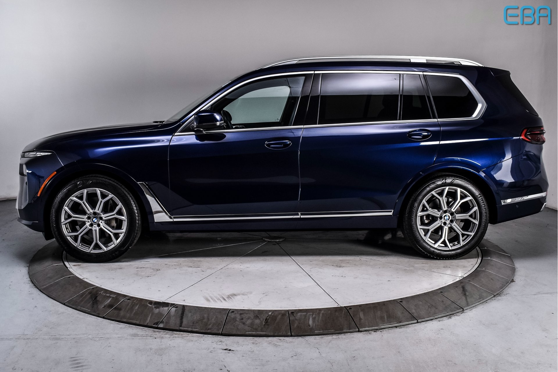 2023 Bmw X7 xDrive40i photo 2
