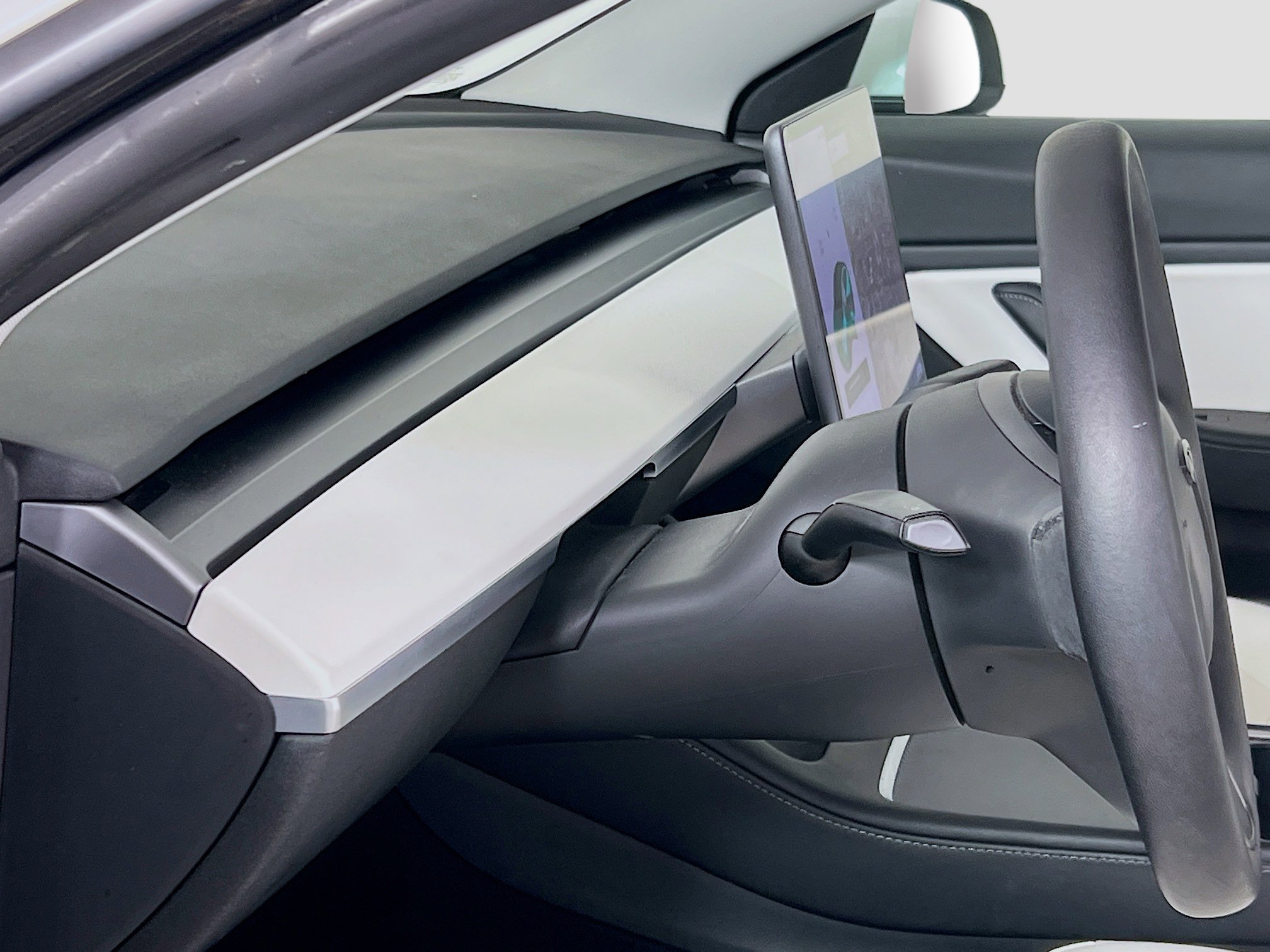 2021 Tesla Model 3 Standard Range Plus photo 4