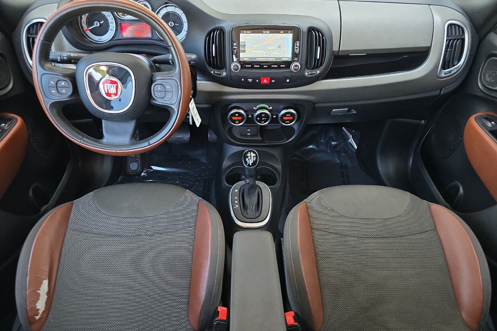 2015 Fiat 500L Trekking photo 13