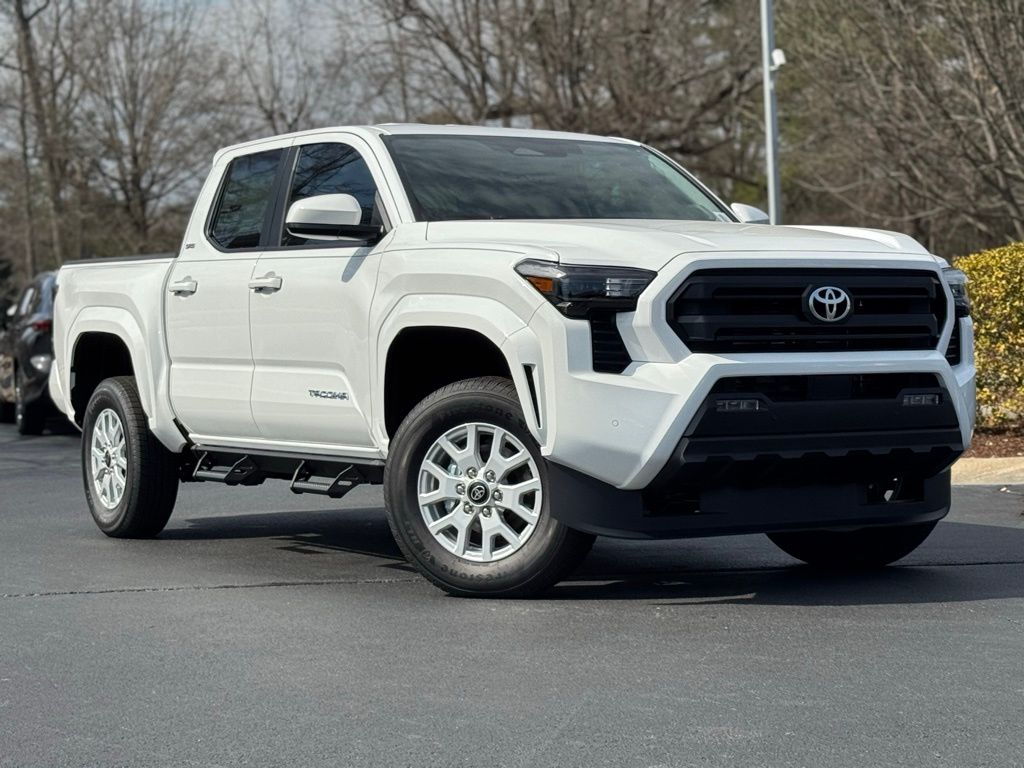 2025 Toyota Tacoma SR5 photo 2