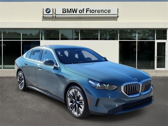 2025 BMW 5 Series 530i's photo