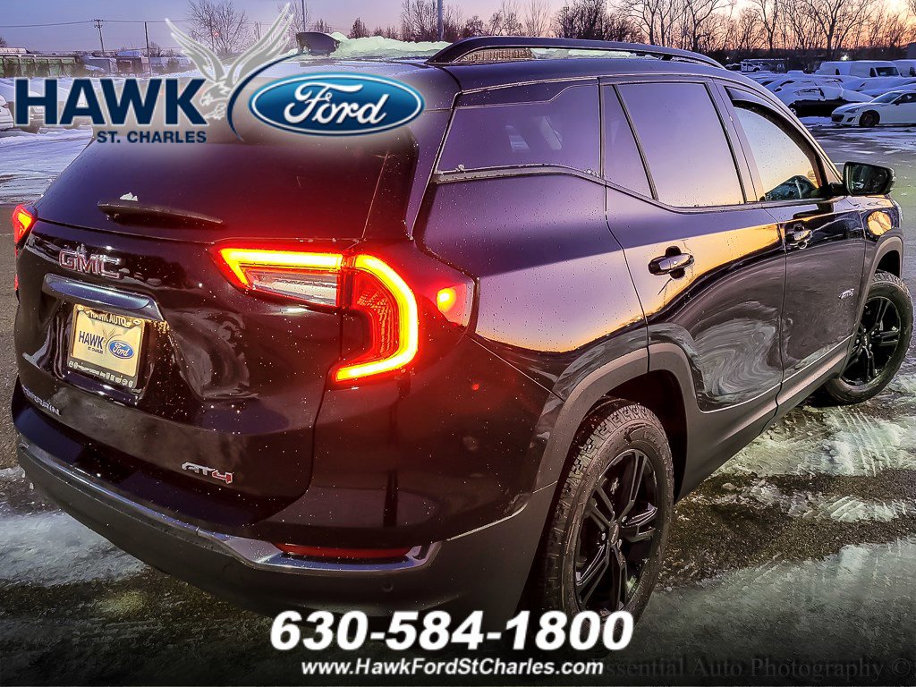 2024 GMC TERRAIN - Image 3