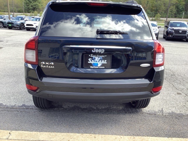 2016 Jeep Compass Latitude photo 8