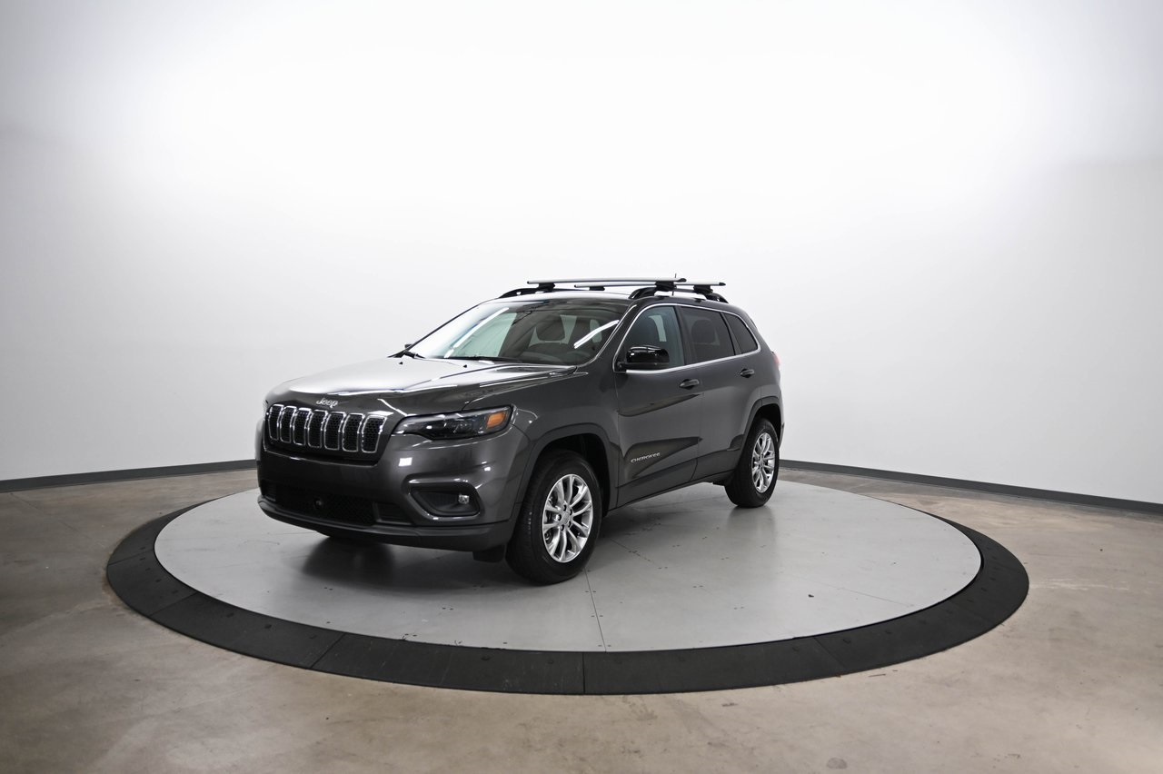 2022 Jeep Cherokee Latitude Lux photo 3