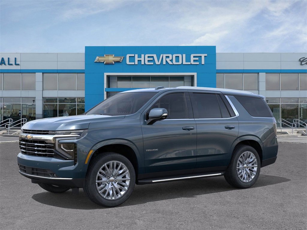 2026 Chevrolet Tahoe LT photo 2