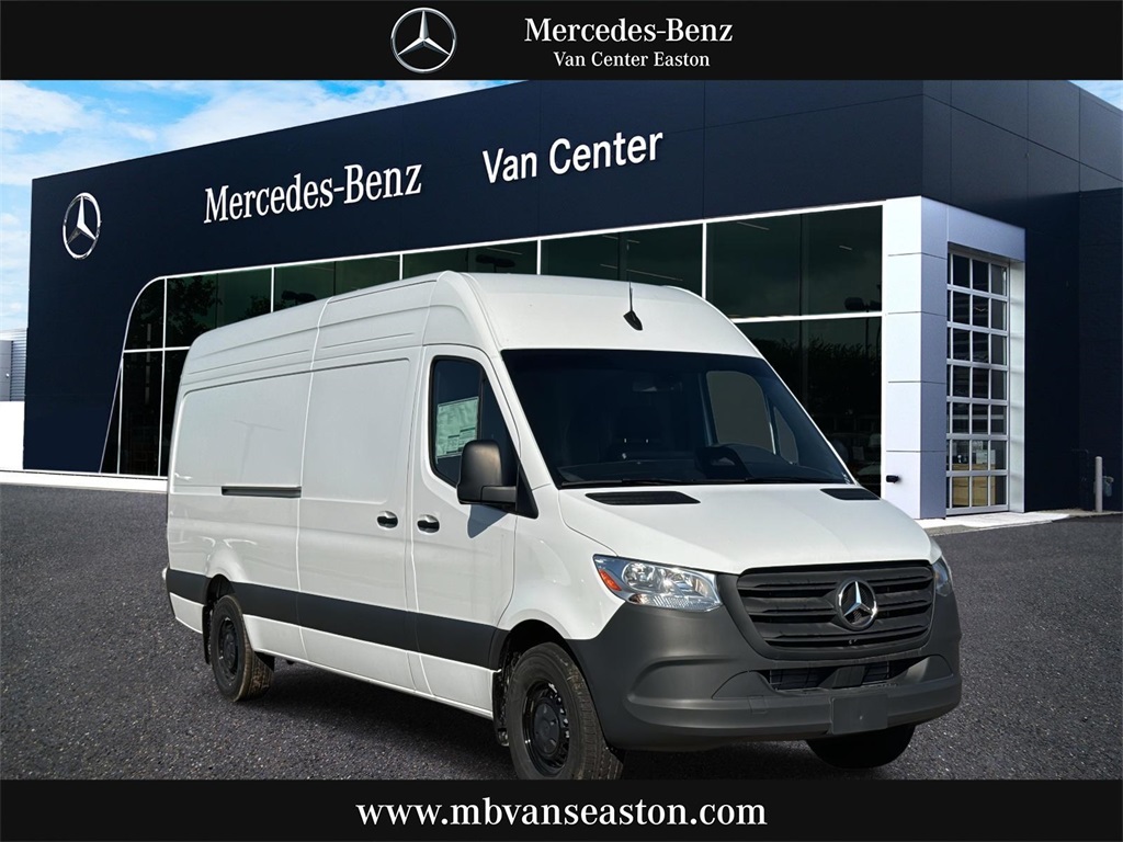 2025 Mercedes-Benz Sprinter Cargo Van