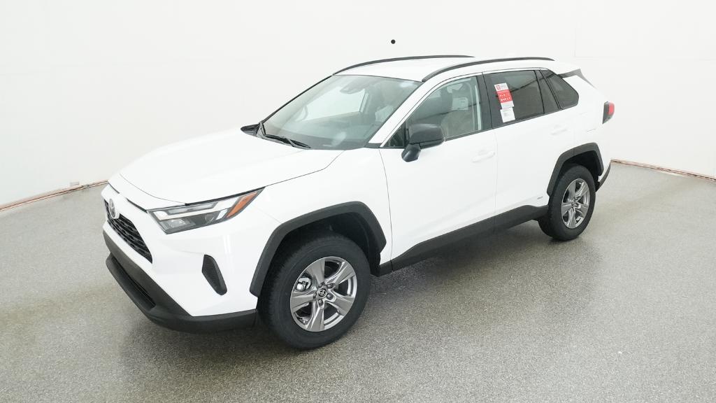 2025 Toyota RAV4 LE's photo