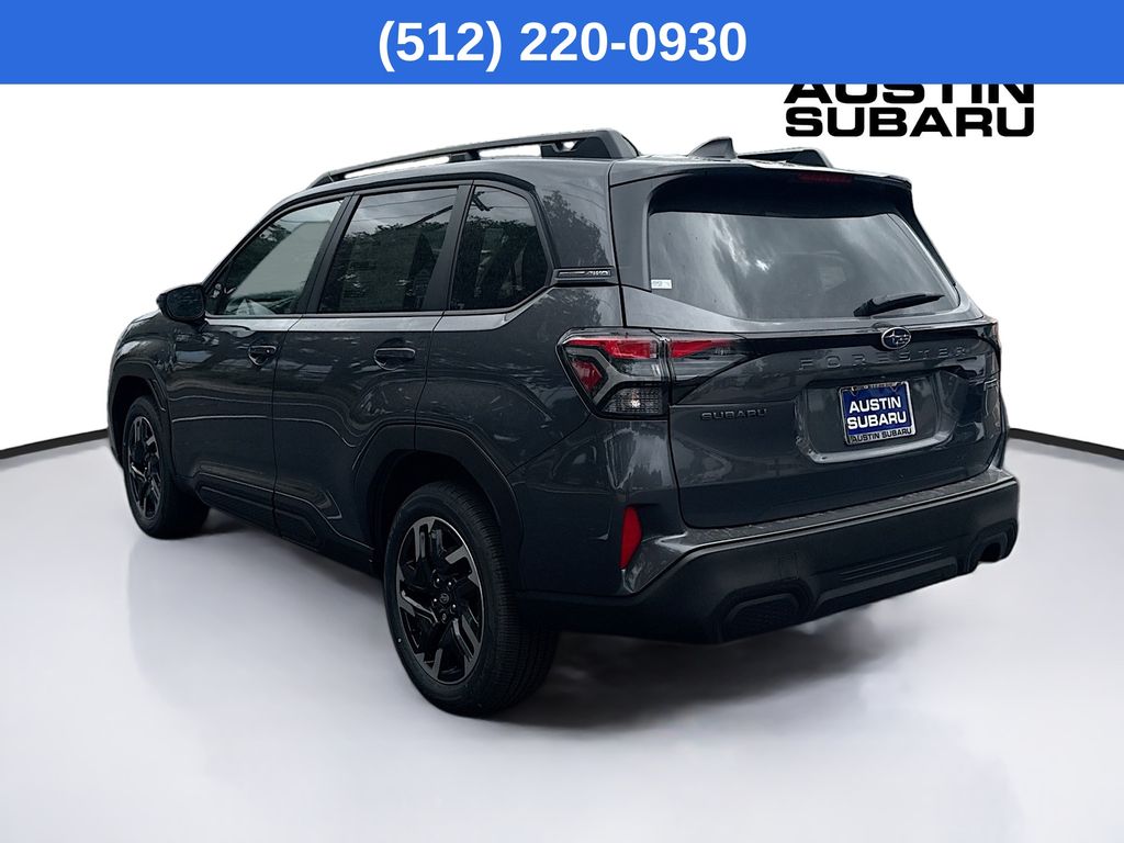 2025 Subaru Forester Premium photo 4