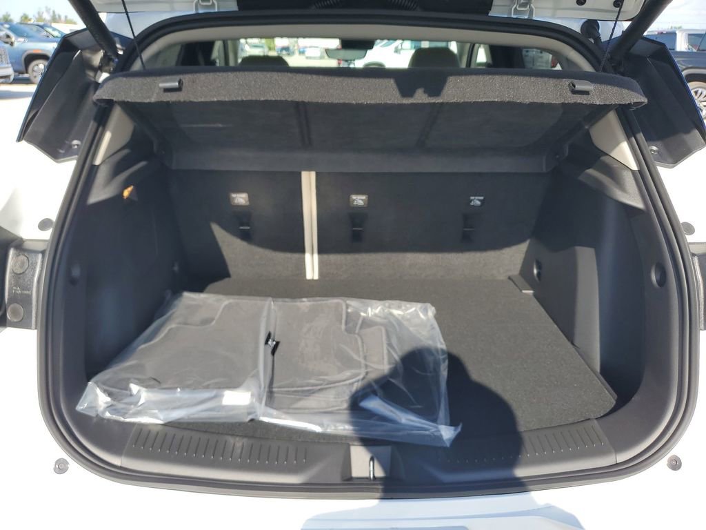 2026 Buick Encore GX Avenir photo 21