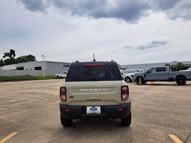 2025 Ford Bronco Sport Outer Banks photo 4