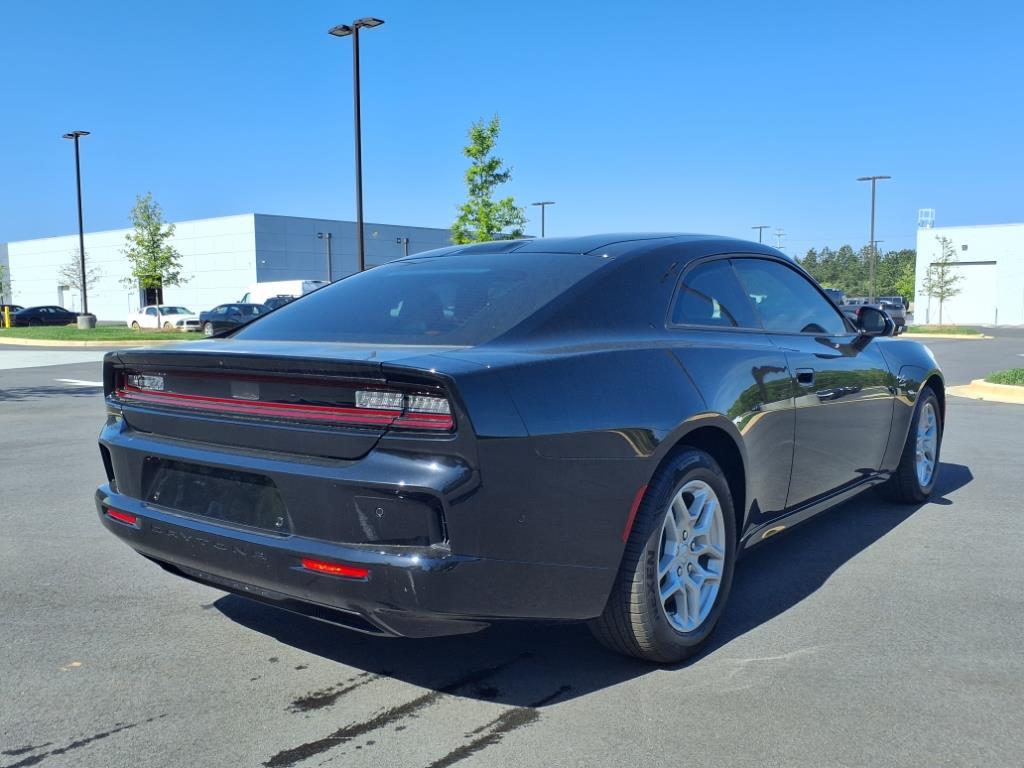 2025 Dodge Charger R/T photo 20