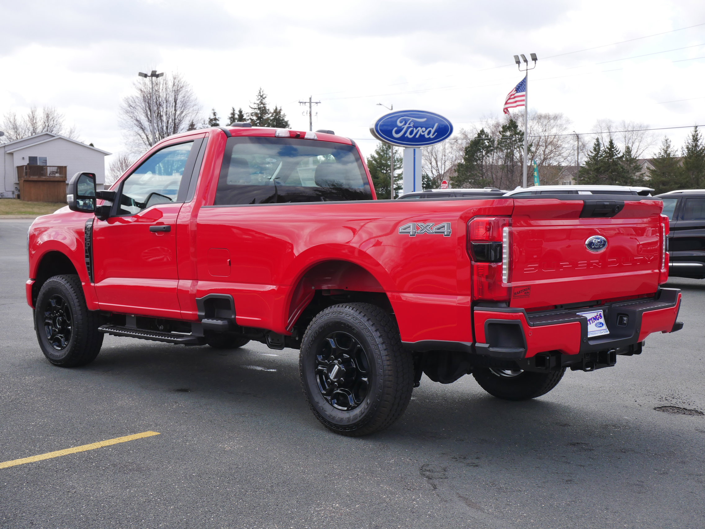 2025 Ford F-350 XL photo 2