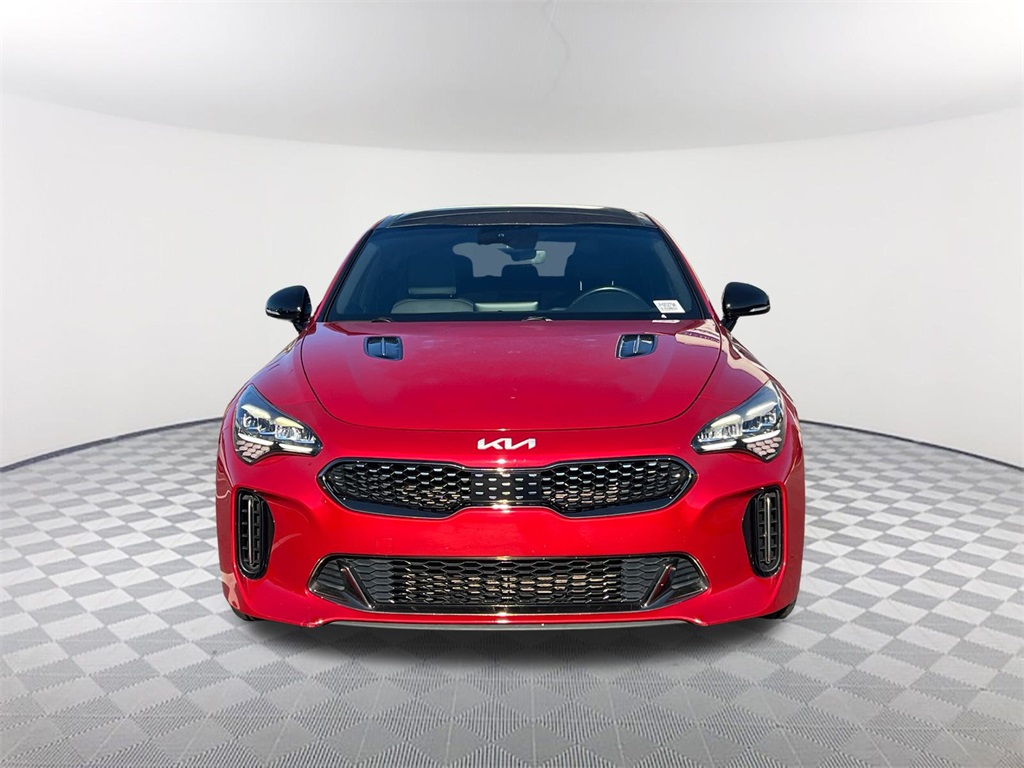 2023 Kia Stinger GT-Line photo 2
