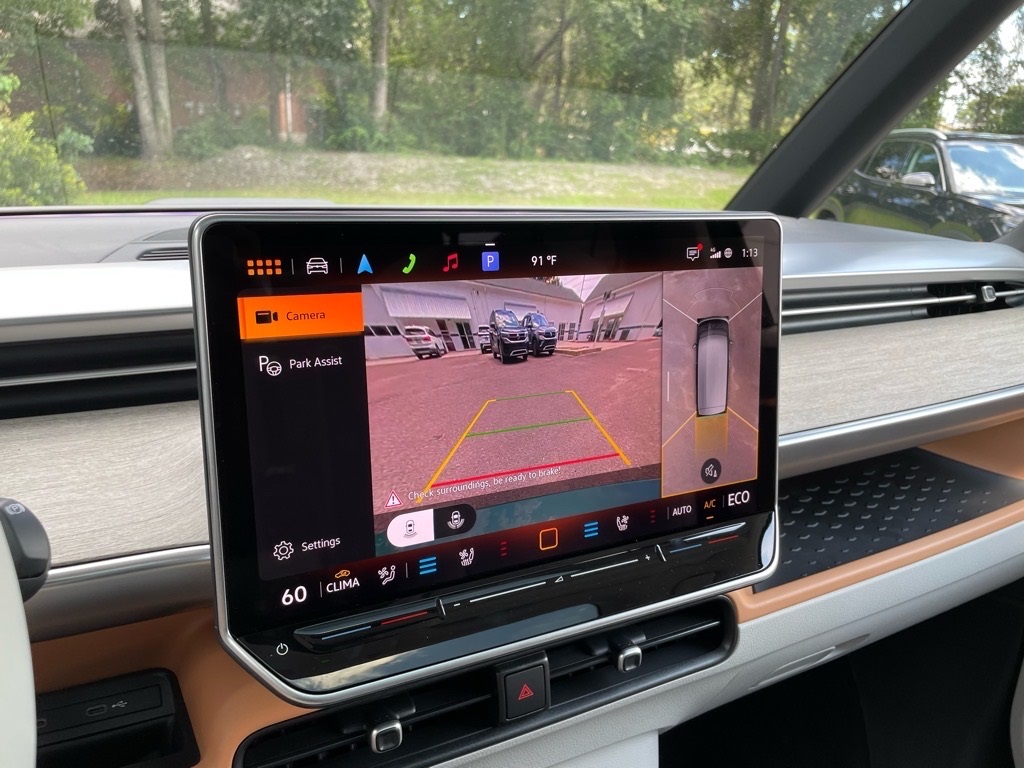2025 Volkswagen ID. Buzz photo 12
