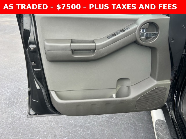 2011 Nissan Xterra Base photo 11