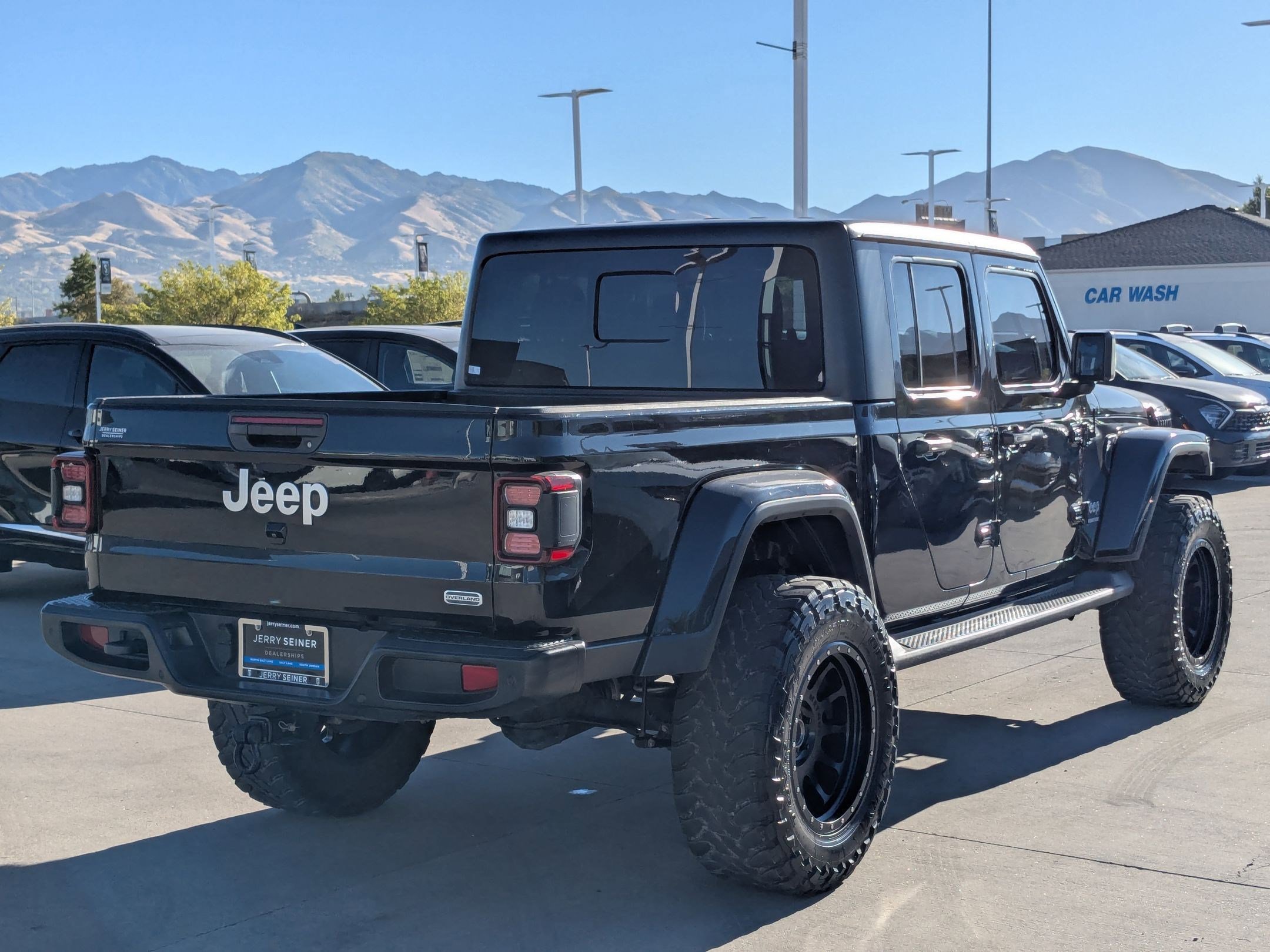 2020 Jeep Gladiator Overland photo 4