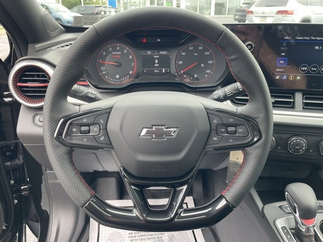 2025 Chevrolet Trax photo 17