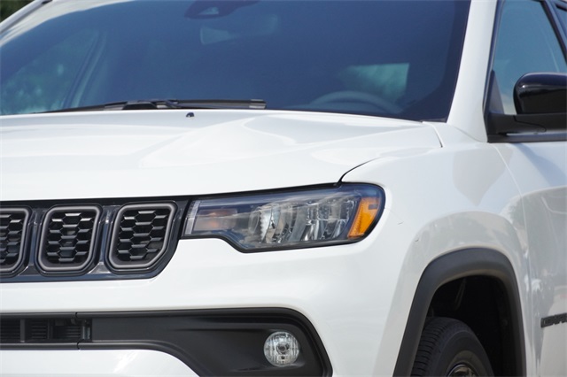 2025 Jeep Compass Altitude Special Edition photo 4