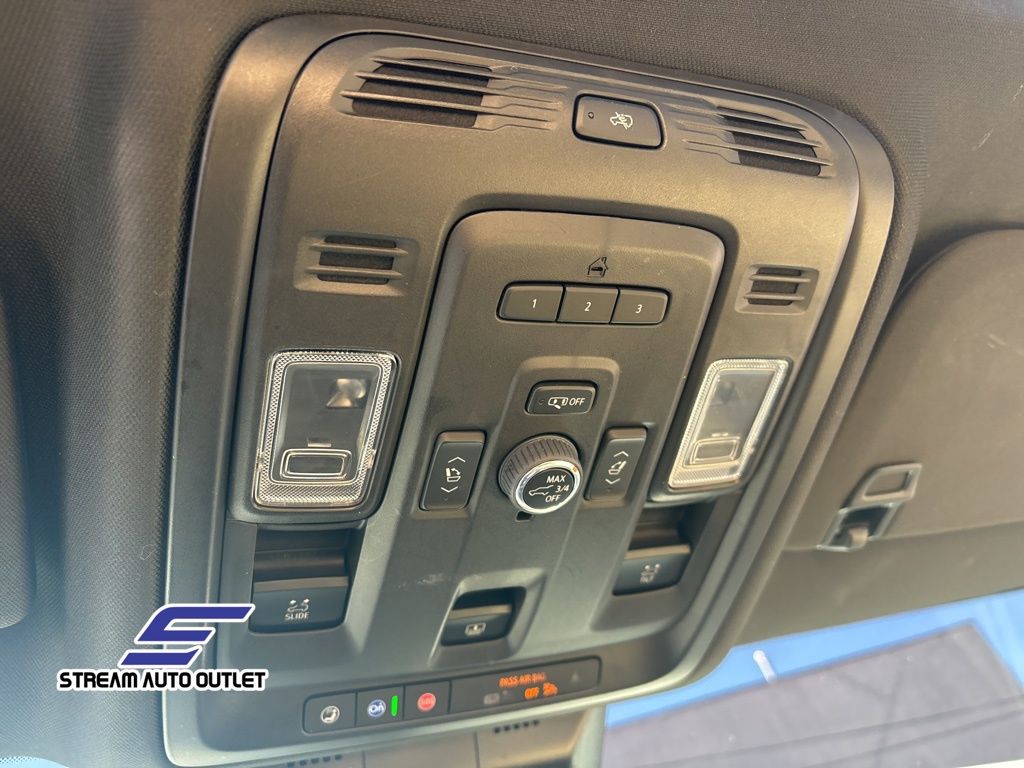 2022 Cadillac Escalade ESV Premium Luxury photo 27