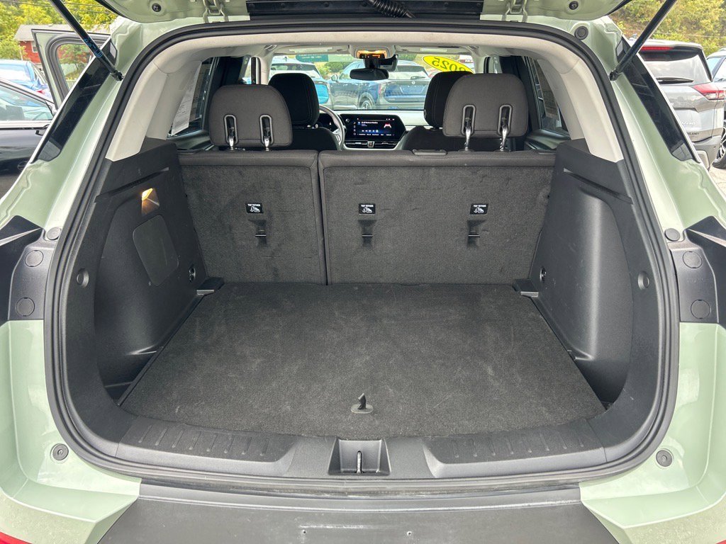 2025 Chevrolet Trailblazer LT photo 14