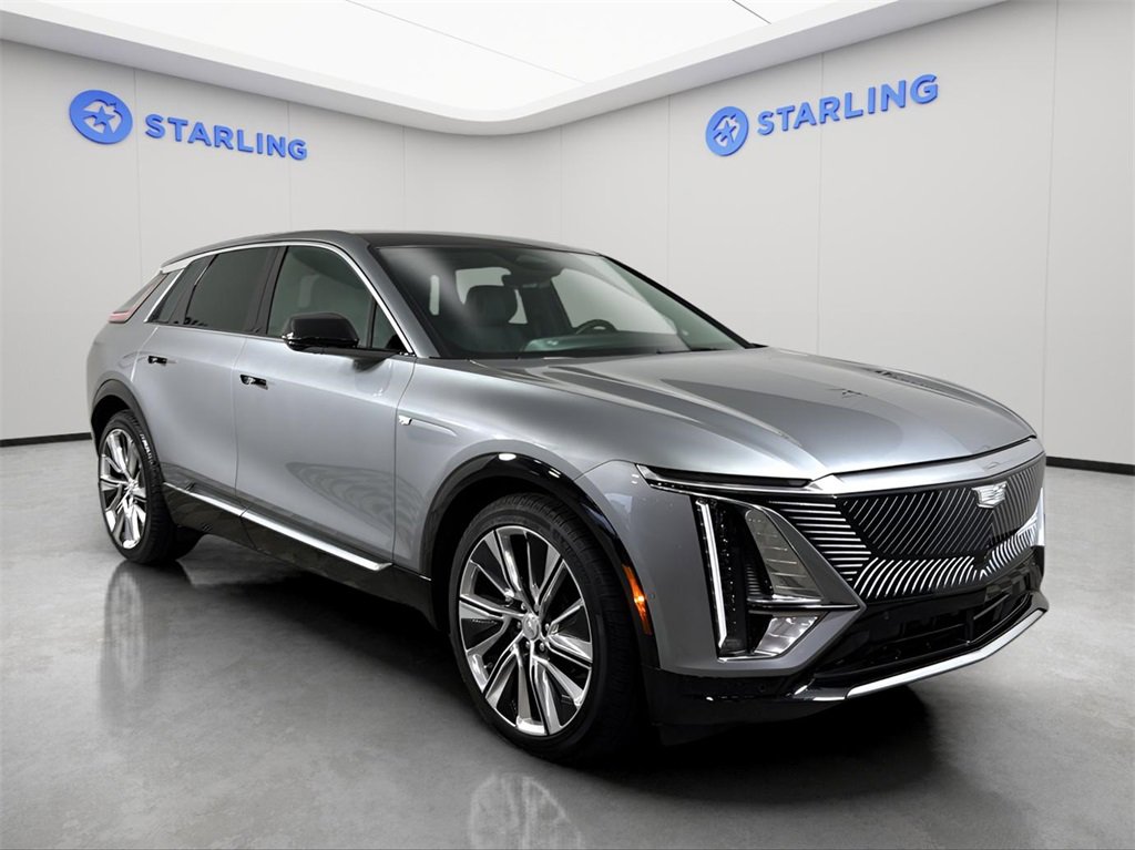 2024 Cadillac Lyriq Luxury photo 13