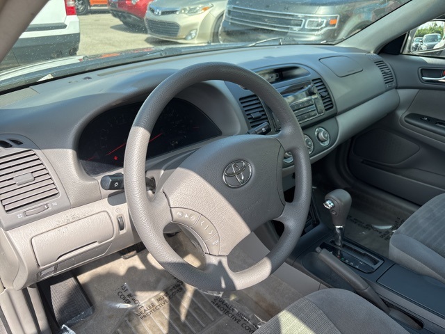 2005 Toyota Camry LE photo 7