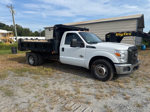 2015 Ford F-350 photo 7