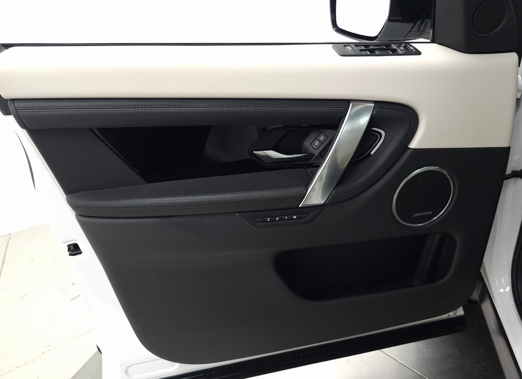 2022 LAND ROVER DISCOVERY SPORT - Image 14