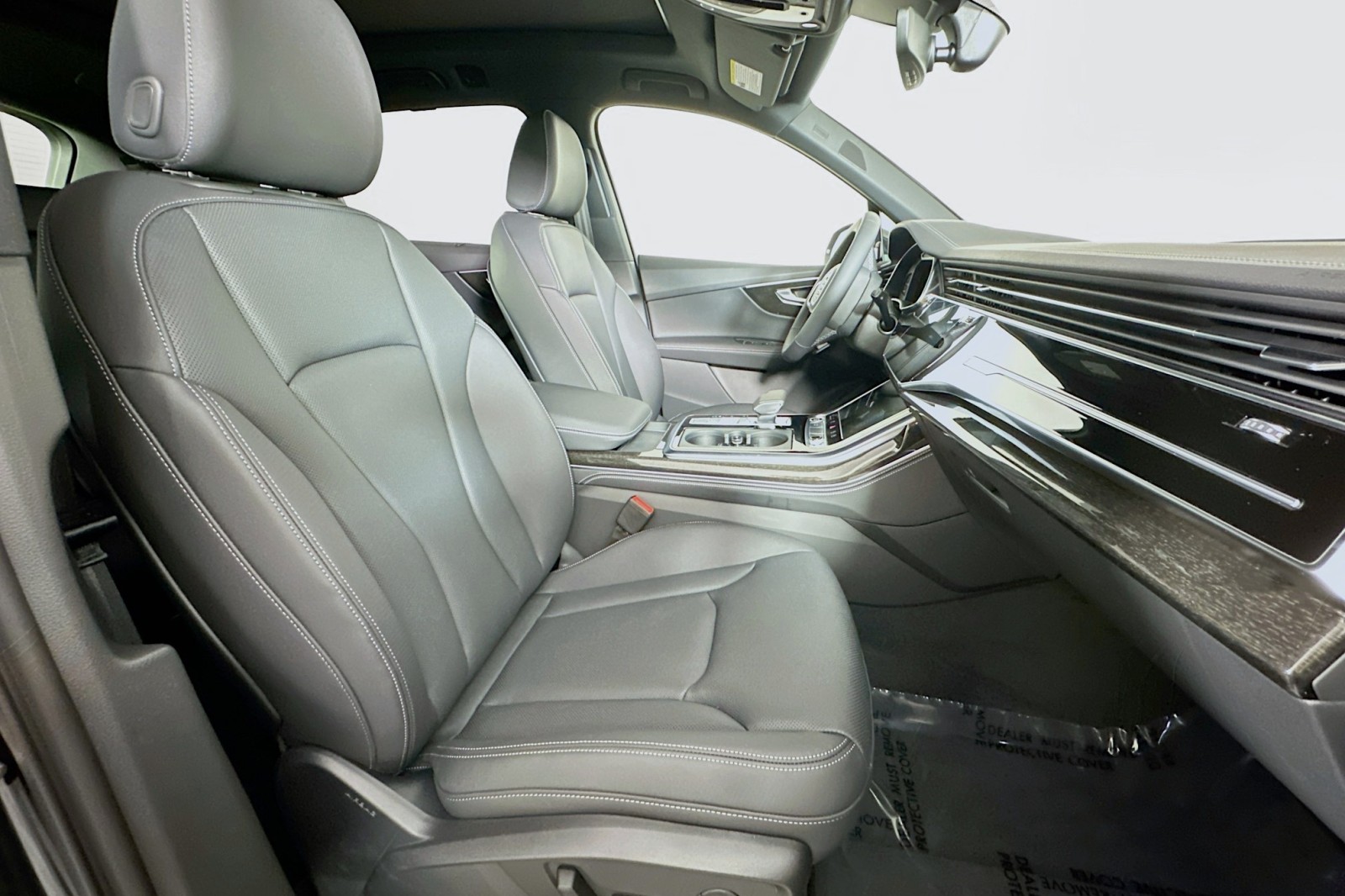 New 2025 Mythos Black Metallic Audi Premium Plus image 8