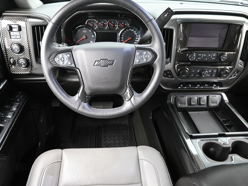 2018 Chevrolet Silverado 1500 LTZ photo 9