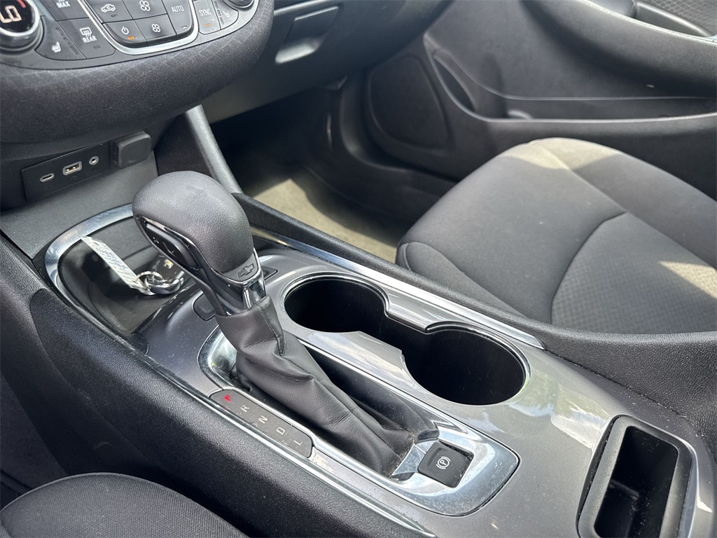 2023 Chevrolet Malibu 1LT photo 19