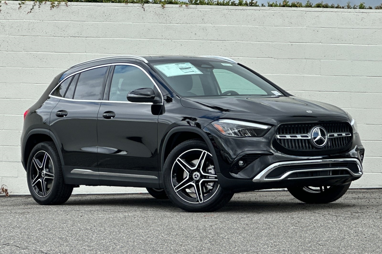 2026 Mercedes Benz GLA 250 photo 2