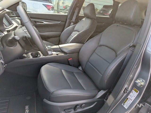 2025 Infiniti QX50 PURE photo 5