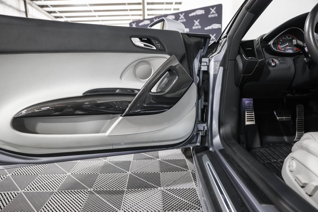 2014 Audi R8 5.2 photo 27