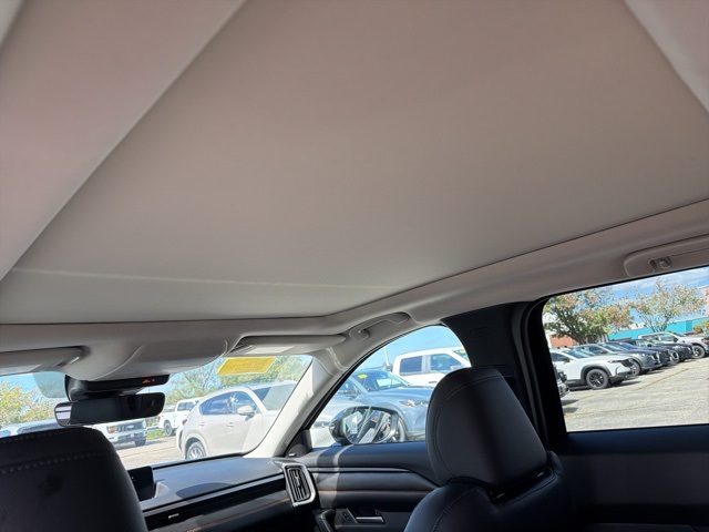 2025 Mazda CX-50 Premium photo 9