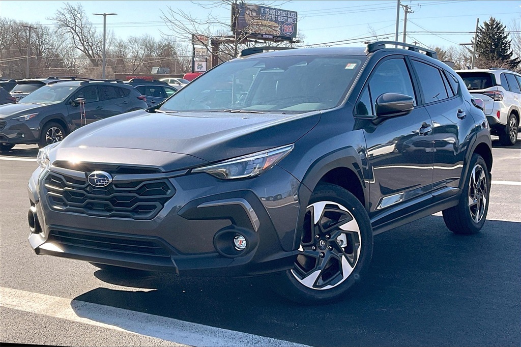 2025 Subaru Crosstrek Limited photo 2