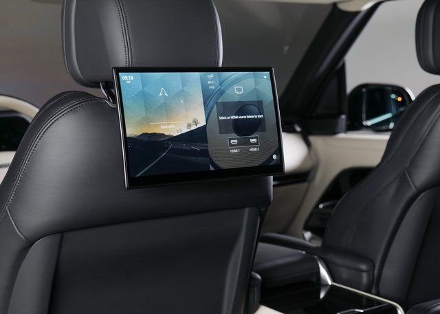 2023 Land Rover Range Rover Autobiography photo 13