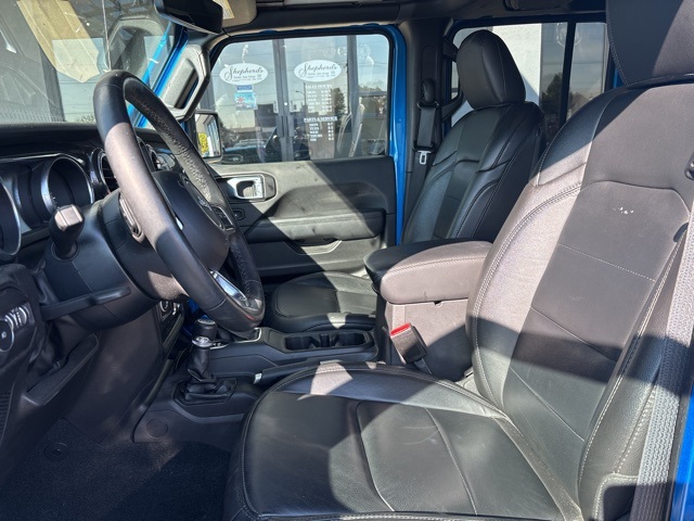 2022 Jeep Wrangler Unlimited Sahara Altitude photo 5