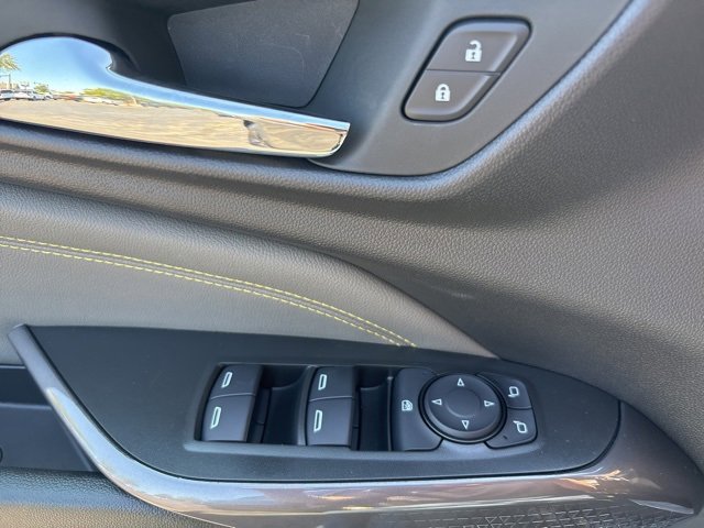 2025 Chevrolet Trax ACTIV photo 14