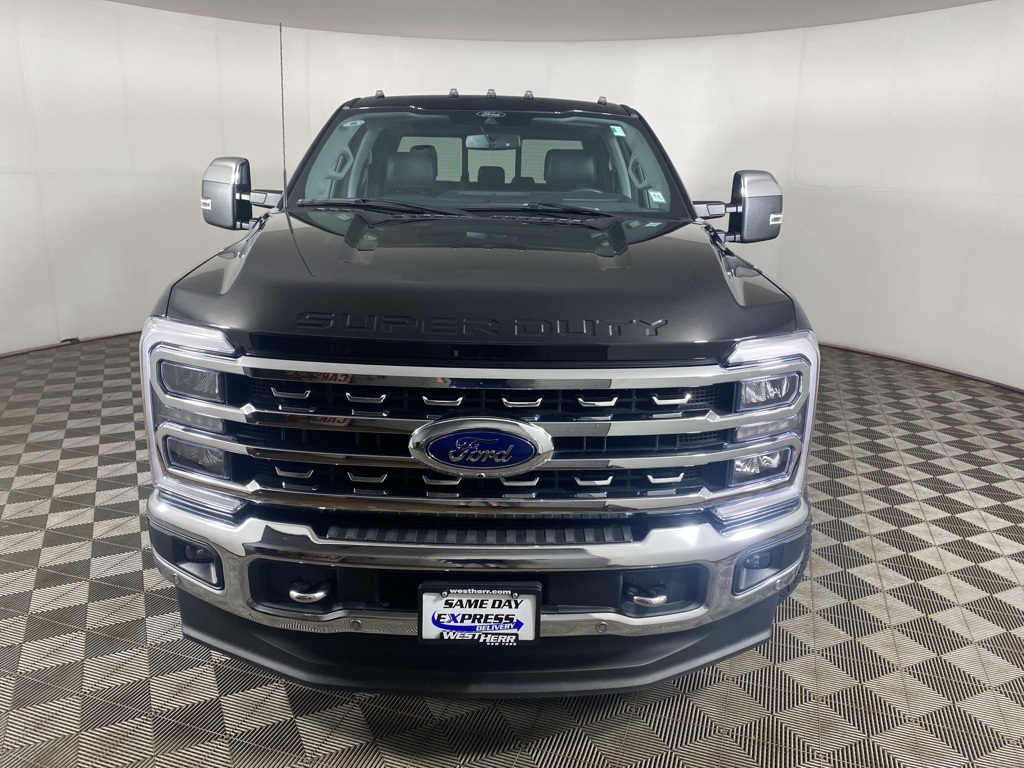 2024 Ford F-250 Lariat photo 3