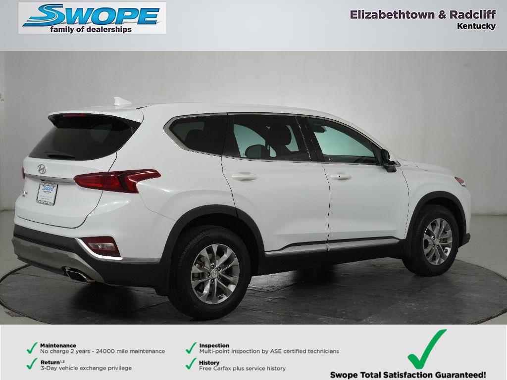 2020 Hyundai Santa Fe SEL photo 2