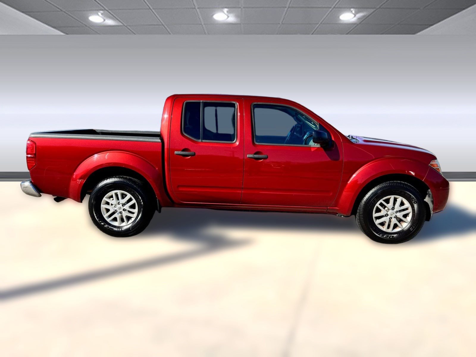 2016 Nissan Frontier SV photo 5