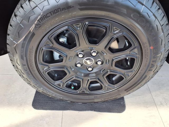 2025 Ford Bronco Sport Badlands photo 2