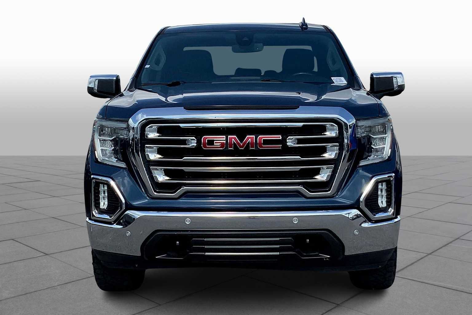 2019 Gmc Sierra 1500 SLT photo 3
